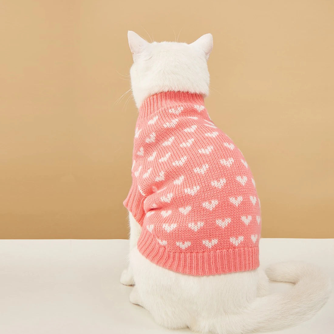 Heart Graphic Cat Sweater - Soft Warm Pet Hoodie