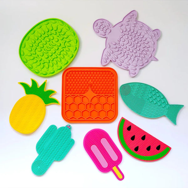 Pet Slow Feeder Mat with Suction Cup - Silicone Lick Mat for Small Dogs & Cats